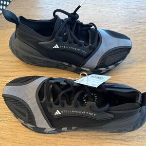 *BRAND NEW* adidas by Stella McCartney Ultraboost Light Shoes. Core Black